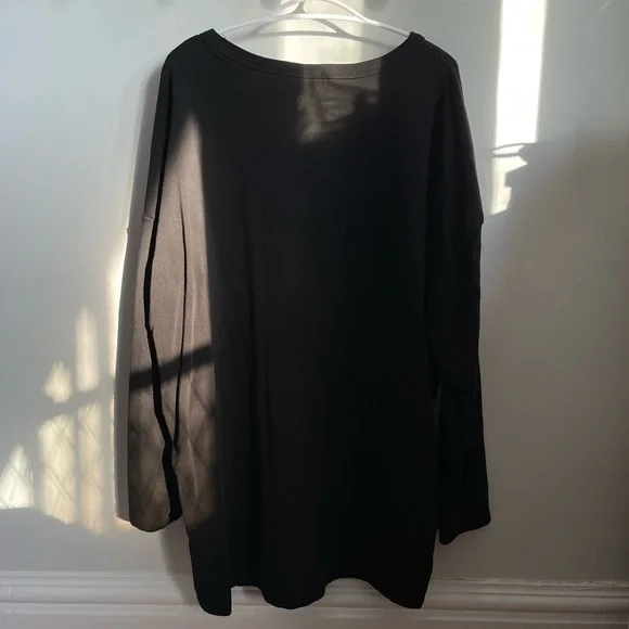 H&M Sweater - Picture 2 of 6